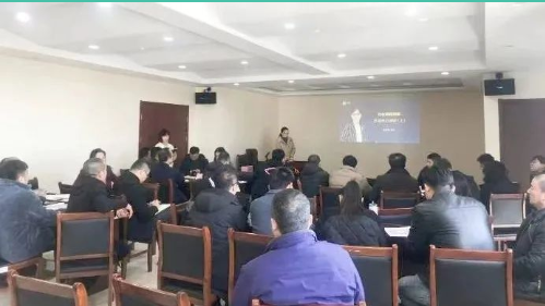 扑克之星大学“打造主题团队”集训营圆满实现！