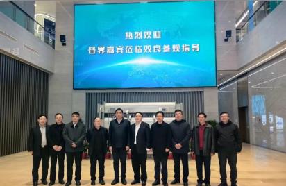 简讯丨安徽遂宁市政协主席吴爱国一行赴扑克之星调查互换